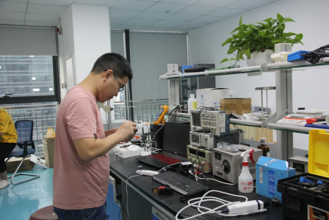 1631952063379841.png image.png